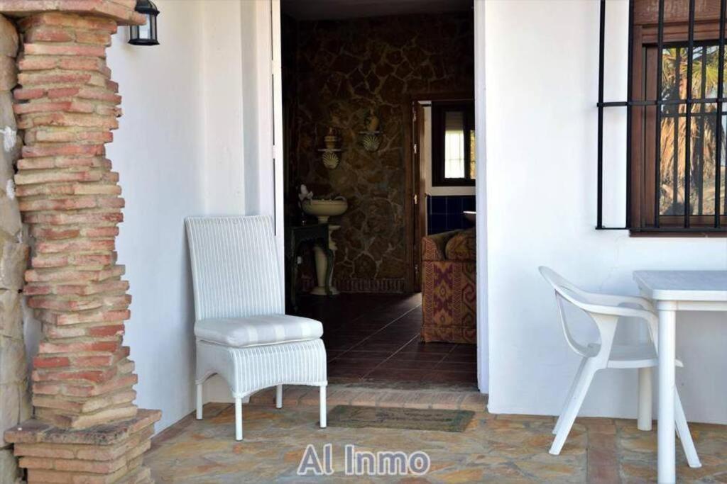 Las Palmeras - Ein Stueck Vom Paradies - Behagliches Haus Mit Pool الجودوناليس المظهر الخارجي الصورة